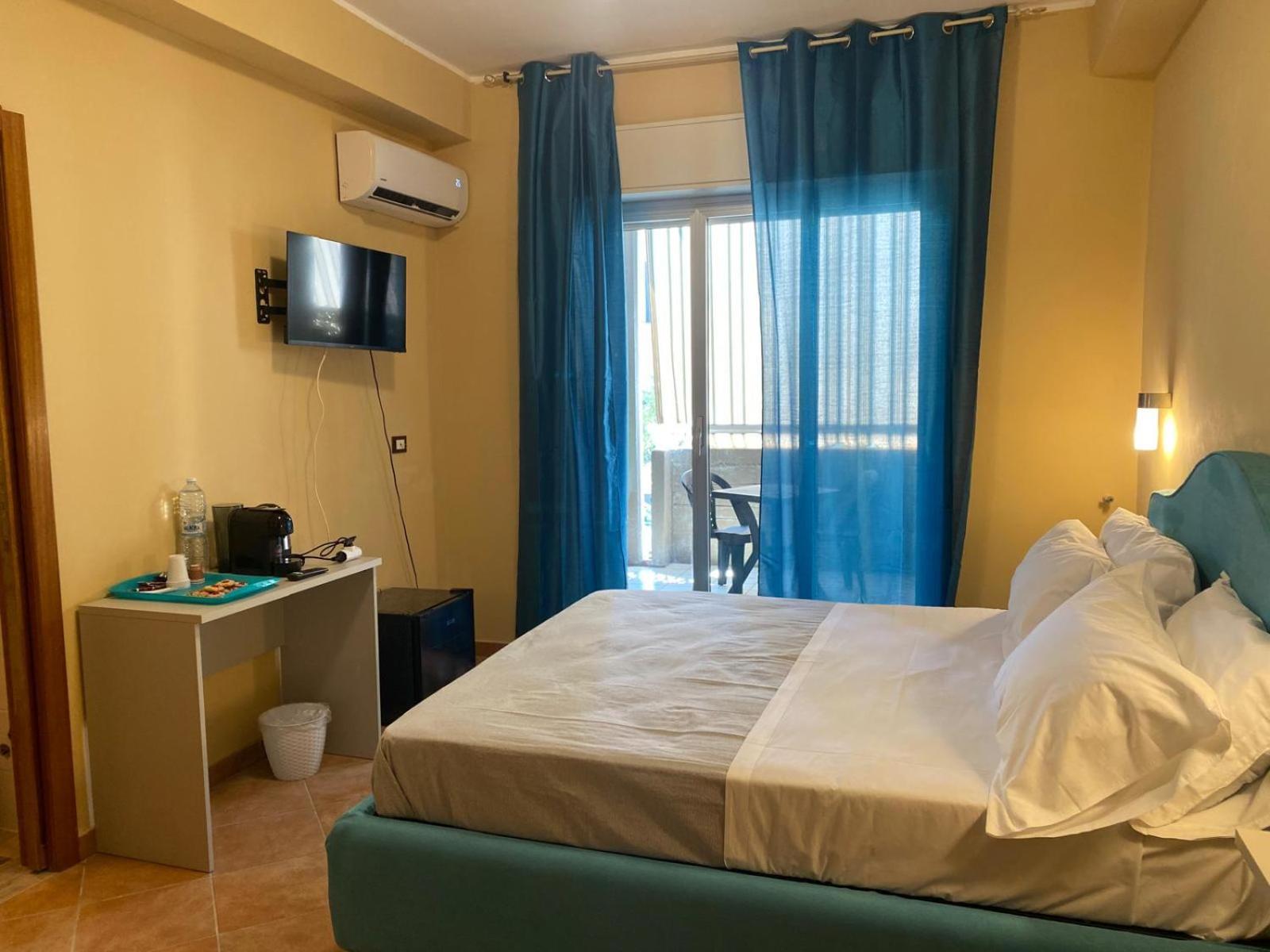 Hotel Musetta Sicilian Hospitality Milazzo Exterior foto