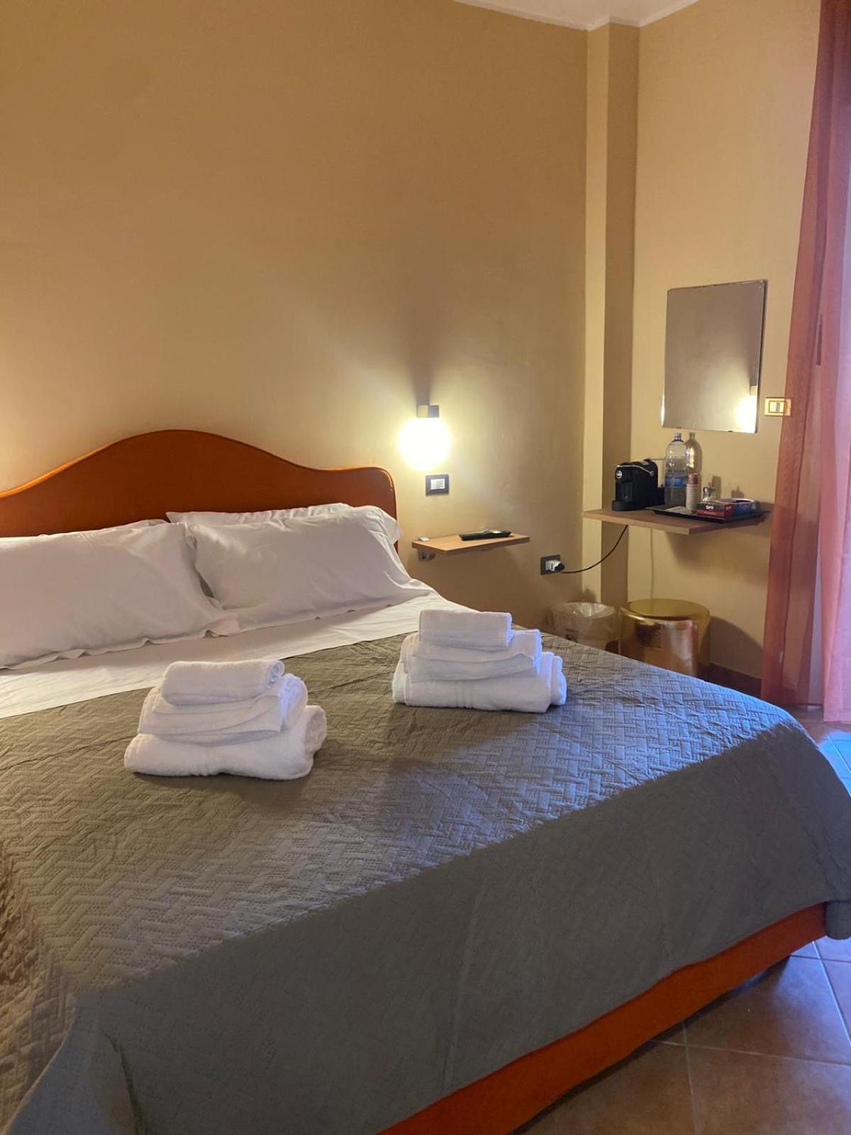 Hotel Musetta Sicilian Hospitality Milazzo Exterior foto